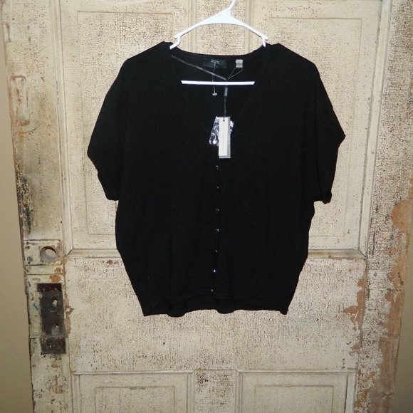 Tahari V Neck Short Sleeve Pullover Sweater Size M  (D10) - Picture 1 of 5